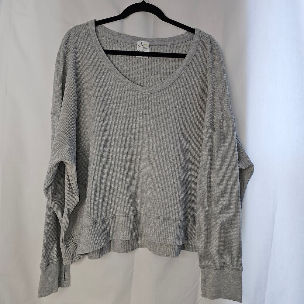 Aerie Womens waffle Knit V-neckline Long Sleeve Shirt Grey Size Xl